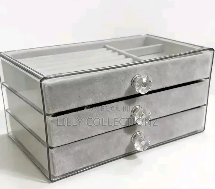 Three Layered Acrylic Jewelry Box