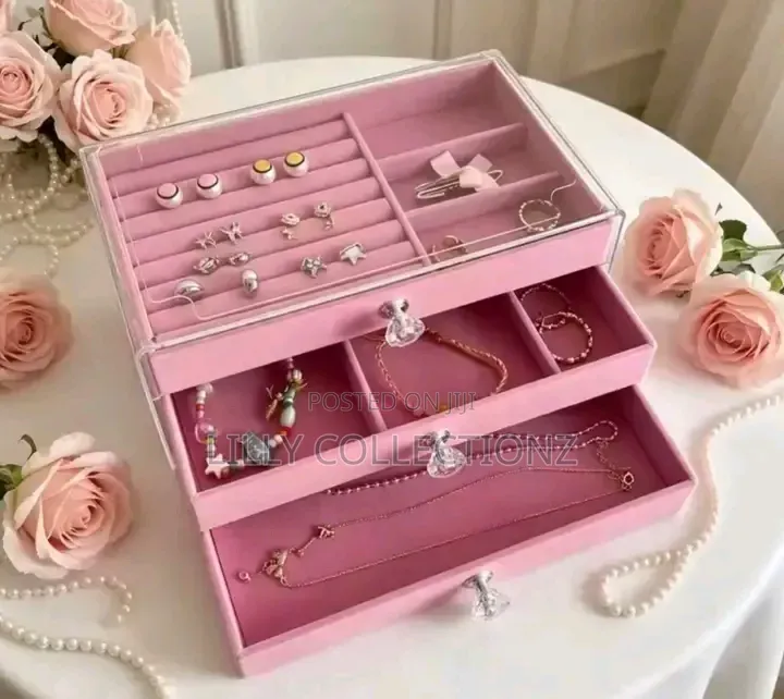 Three Layered Acrylic Jewelry Box