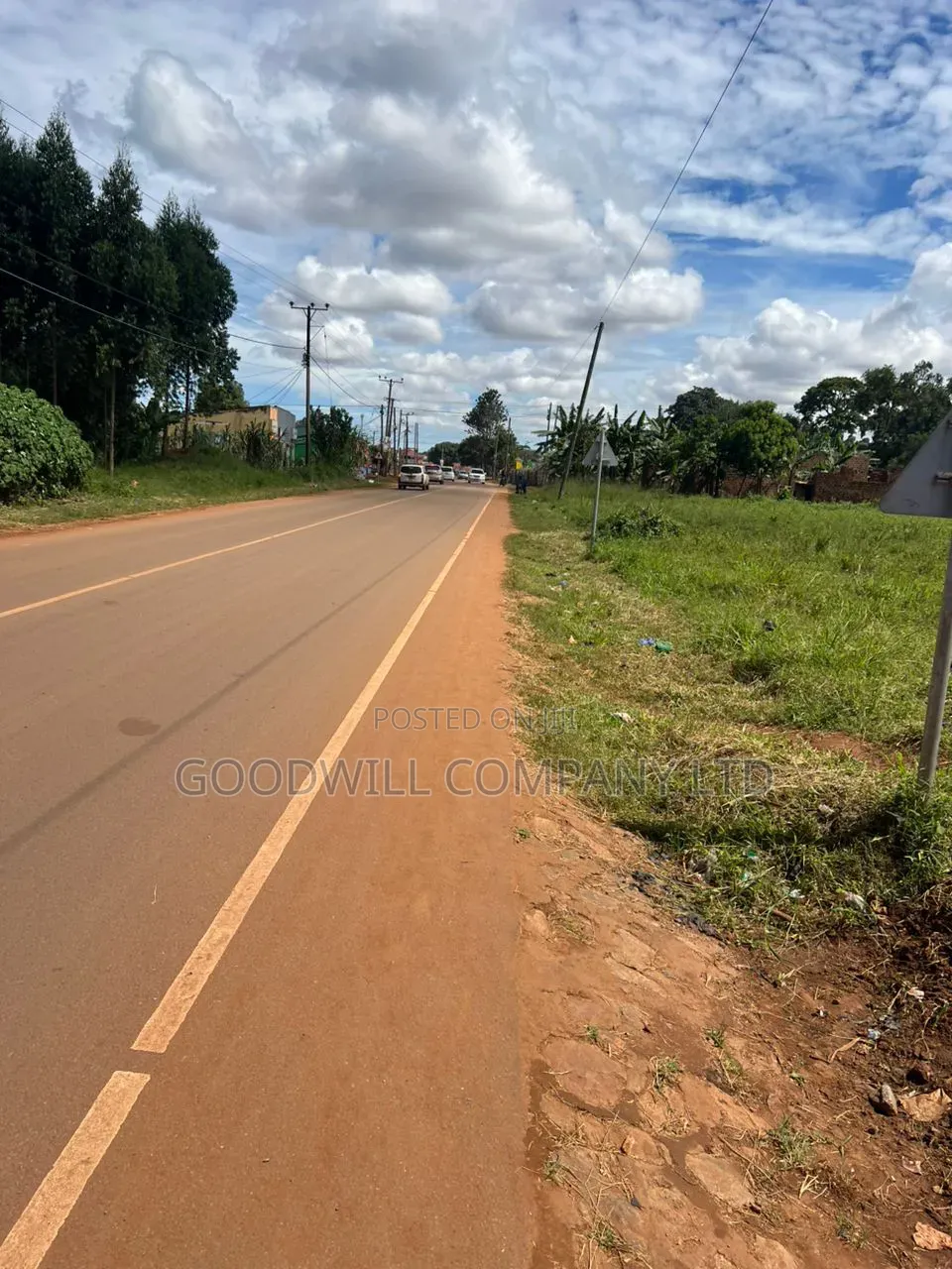 60 Decimals of Commercial Plot of Land in Kitukutwe Kira on Main Road