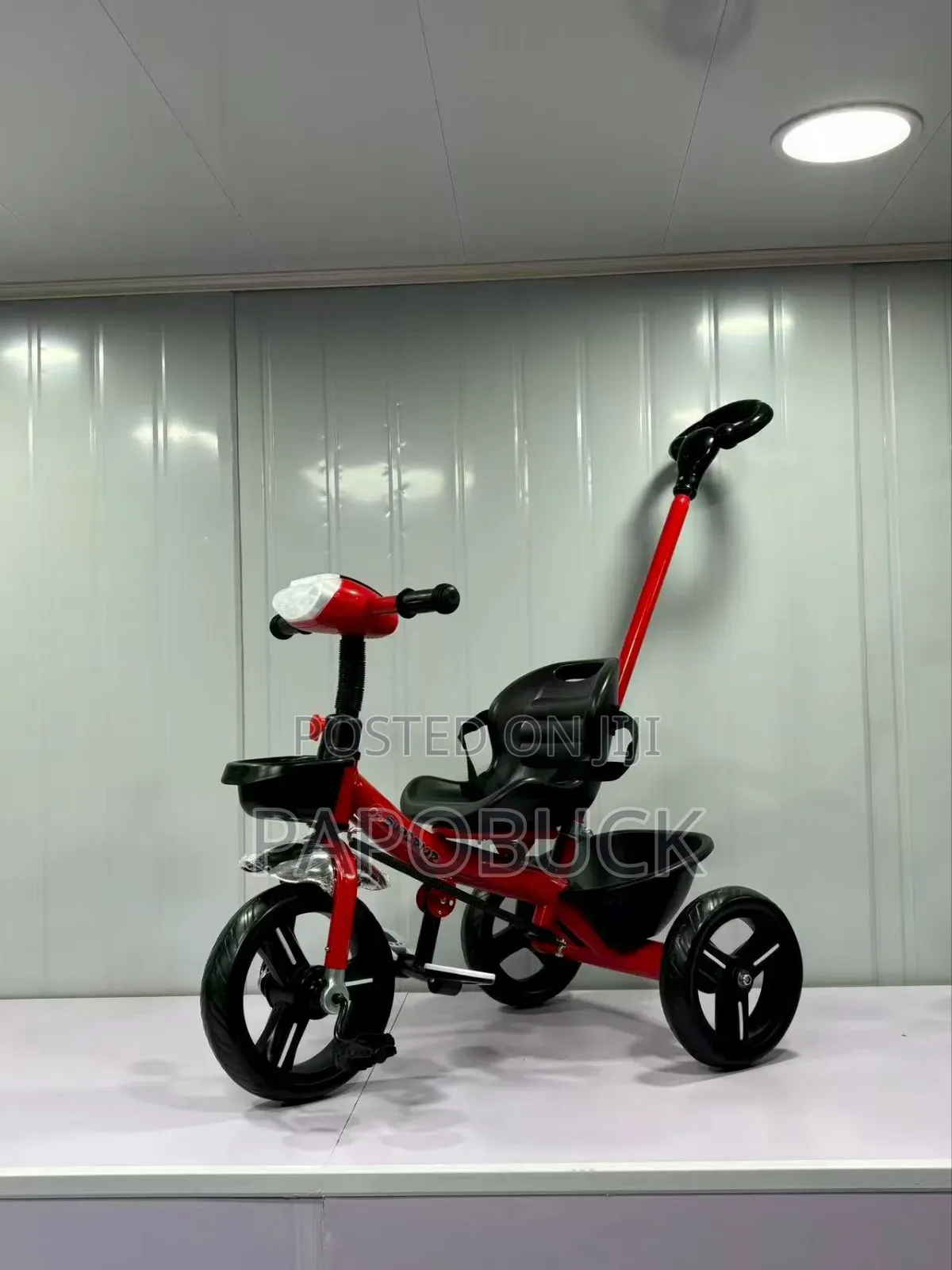 Children's Tricycles With Lights and Music
