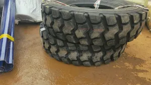 1200r20 Offroad Mudgrip Tyres for Trucks
