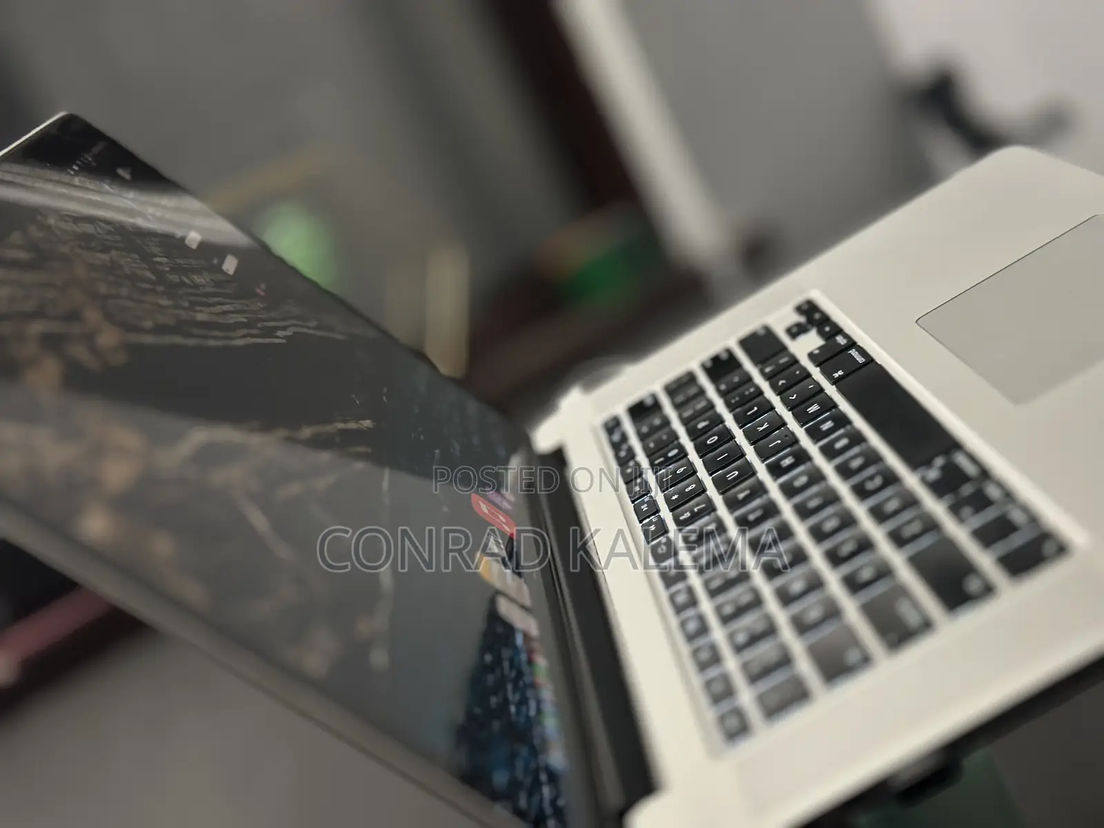 Laptop Apple MacBook Pro 2015 16GB Intel Core i7 SSD 500GB