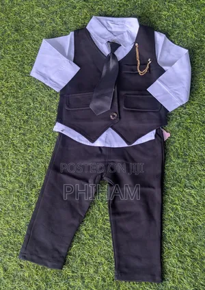 Kids Black Suit Set( 1 to 4yrs)
