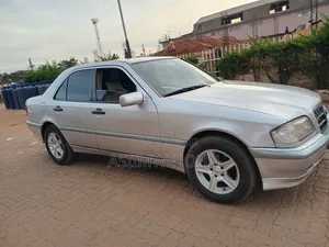 Mercedes-Benz C200 2001 Silver