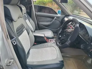 Mercedes-Benz C200 2001 Silver