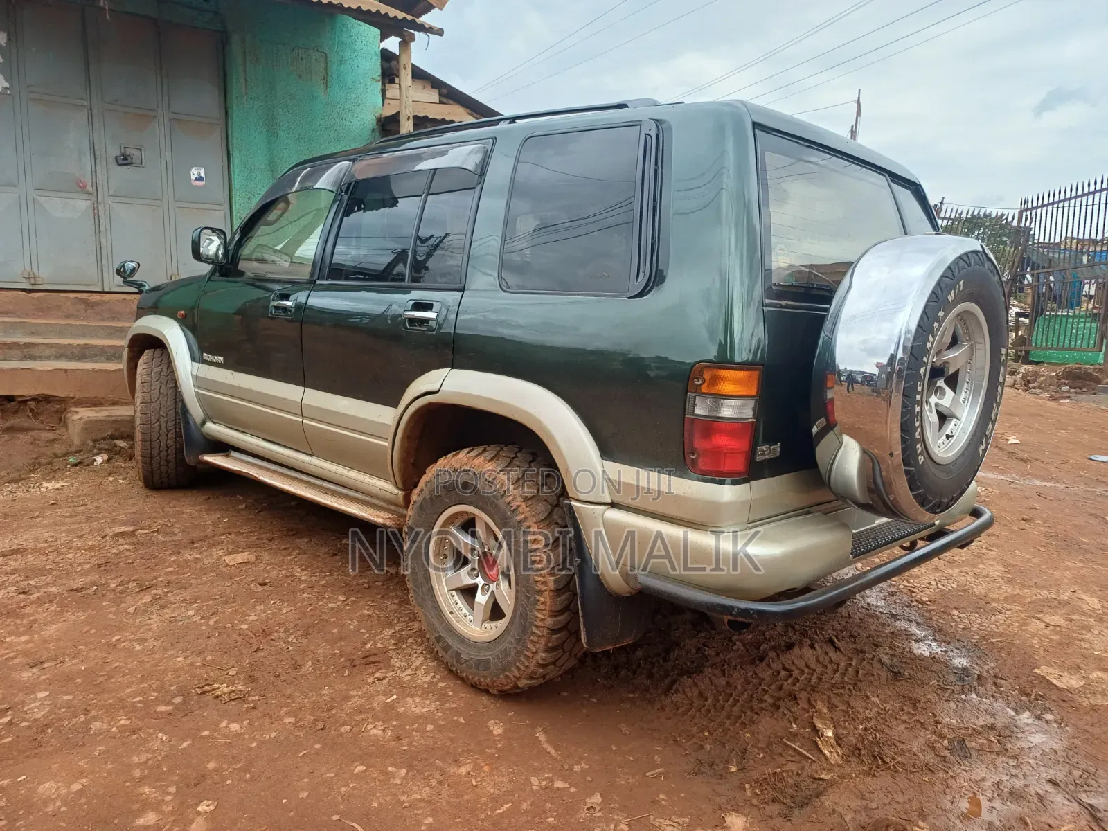 Isuzu Trooper 2000 Green