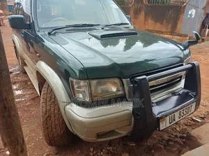 Isuzu Trooper 2000 Green