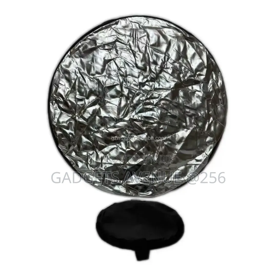 Lux-Pro 5-in-1 Photography Reflector Set, a Portable Lighting Tool