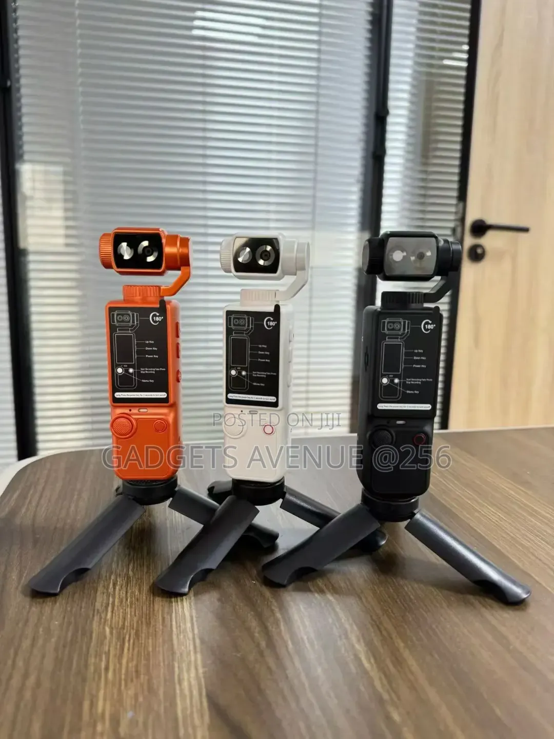 Q8 Ultra Hd Handheld Camera180-degree Rotating Gimbal Stabilizer