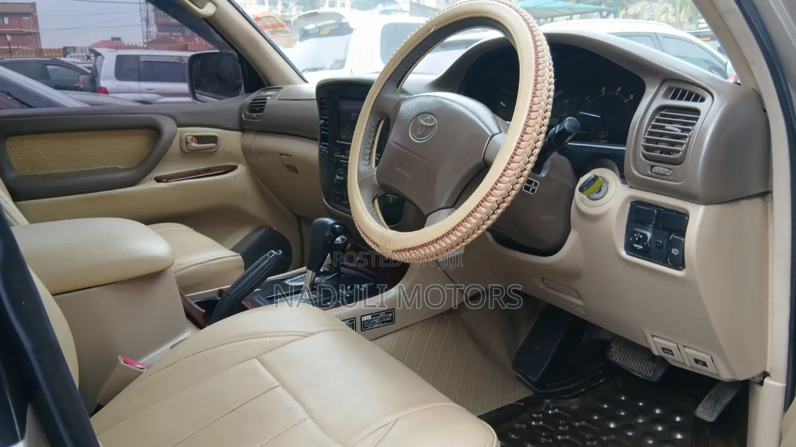 Toyota Land Cruiser 2007 Gold
