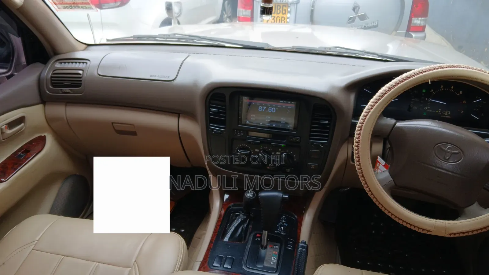 Toyota Land Cruiser 2007 Gold