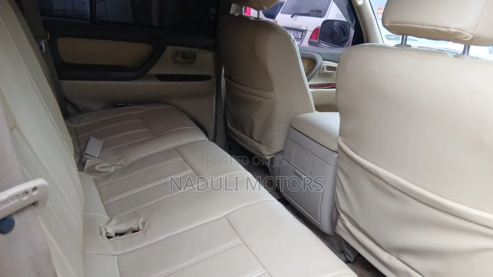 Toyota Land Cruiser 2007 Gold