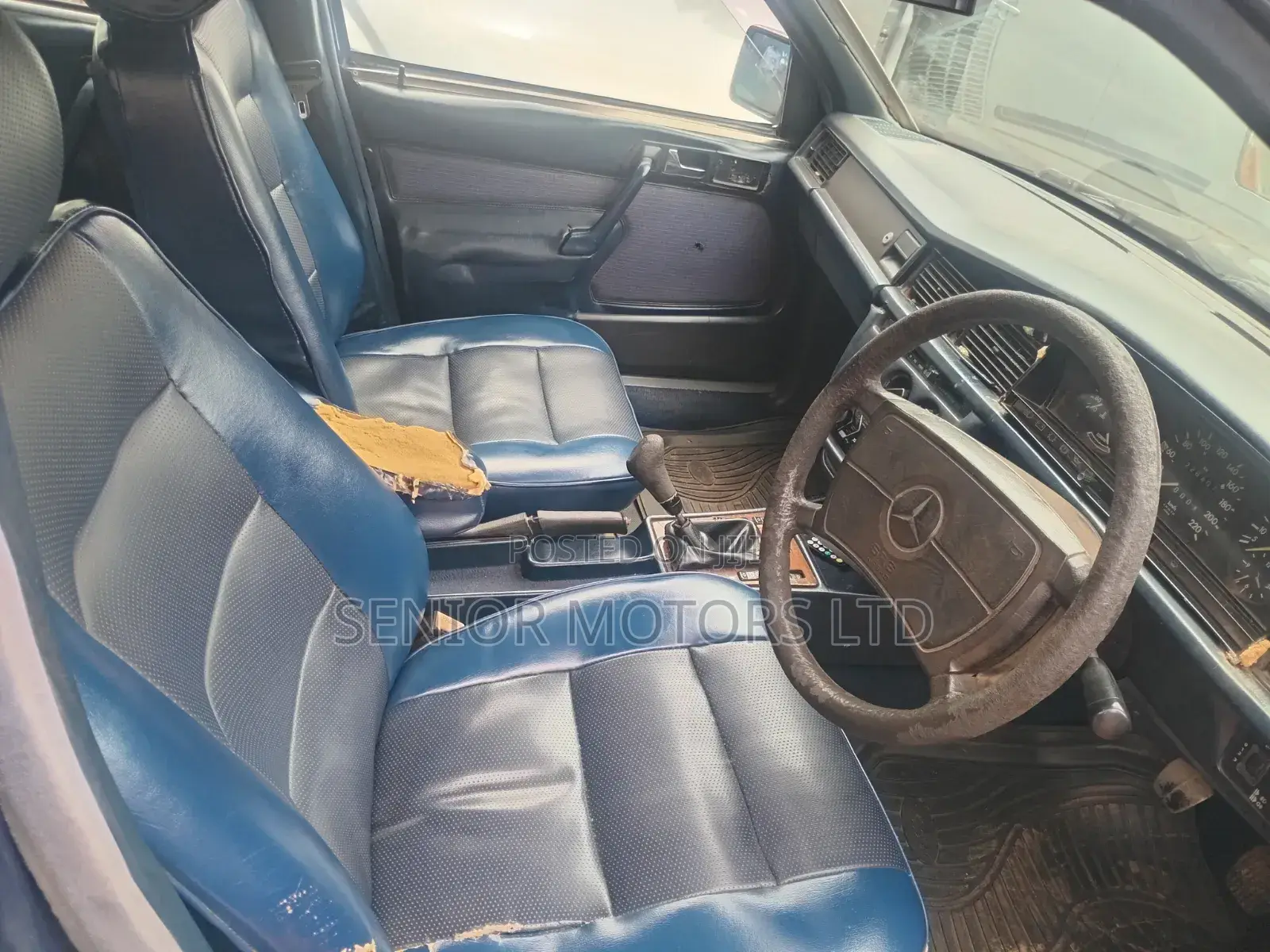 Mercedes-Benz 190E 1994 Blue