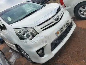 Toyota Noah 2011 White