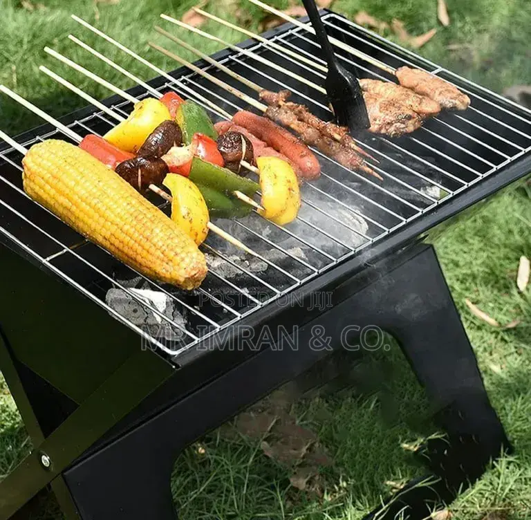 Portable, Foldable Charcoal BBQ Grill.