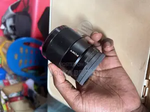 Sony 35mm F1.8g Lens