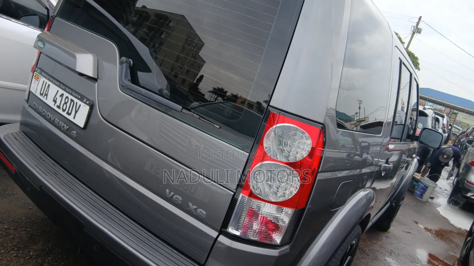 Land Rover Discovery 2012 Gray