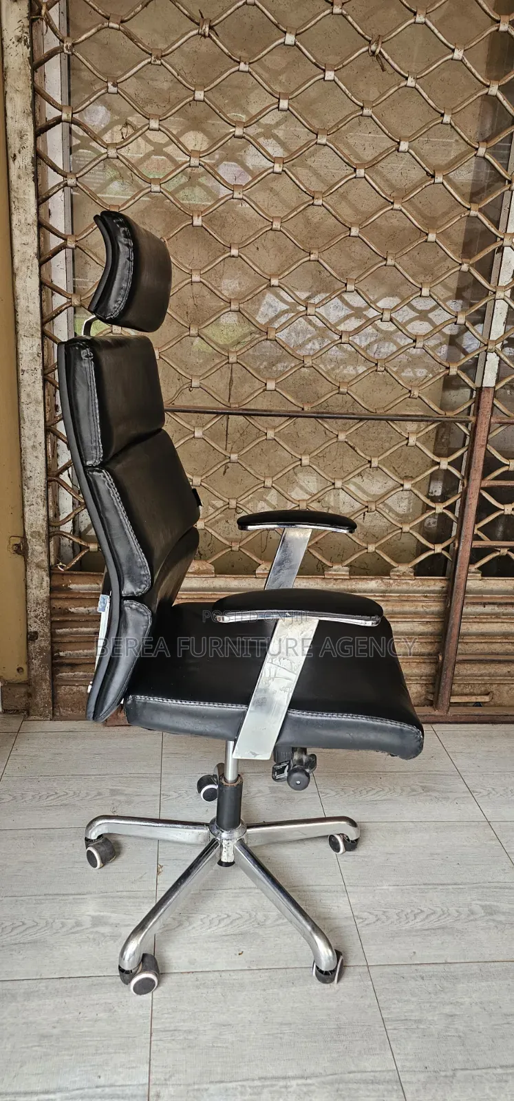 Adjustable, Recliner Armrests Strong Leather Chair With Headrest