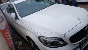 Mercedes-Benz C180 2018 White