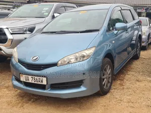Toyota Wish 2011 Blue