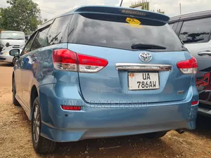 Toyota Wish 2011 Blue