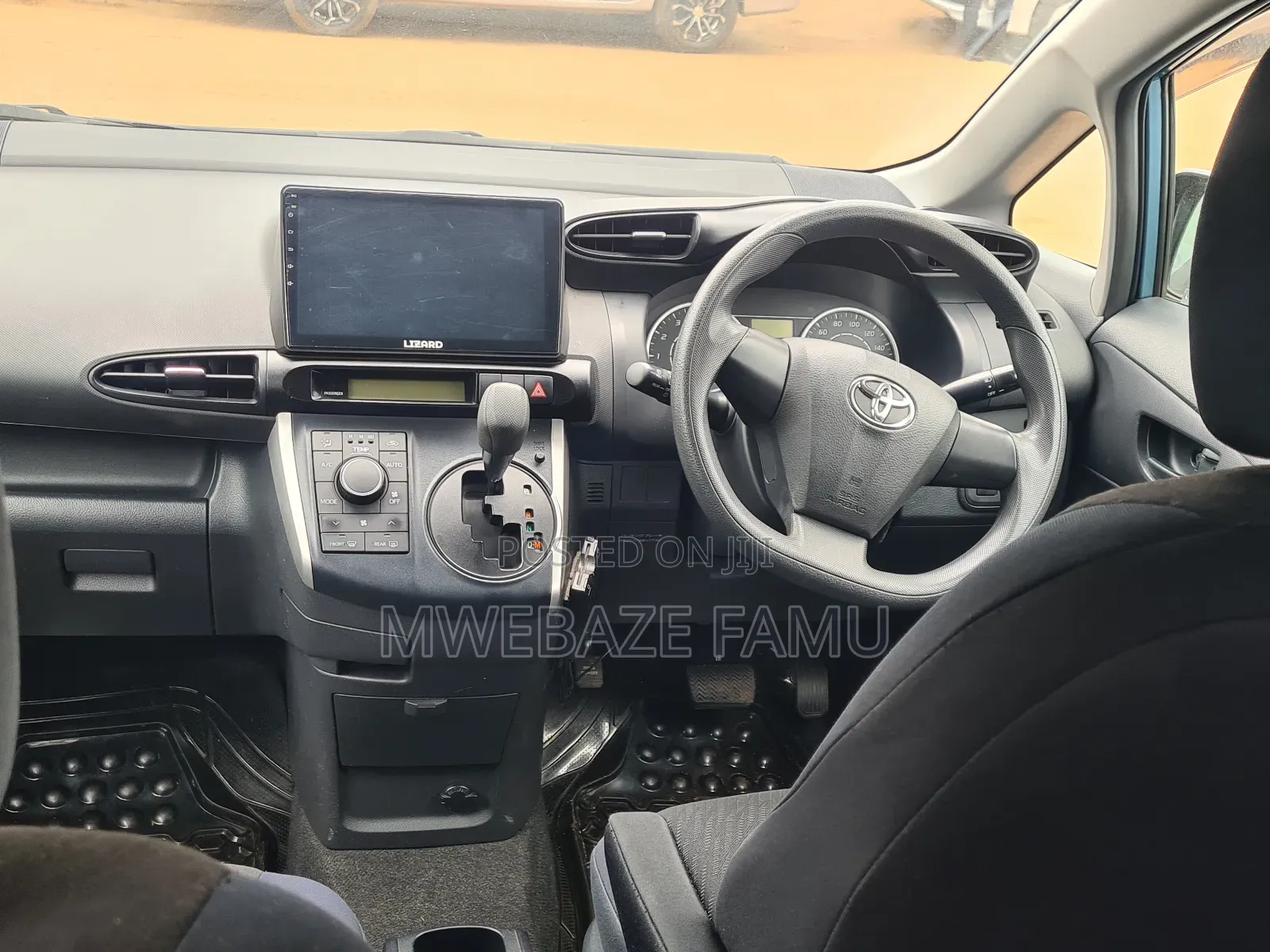 Toyota Wish 2011 Blue