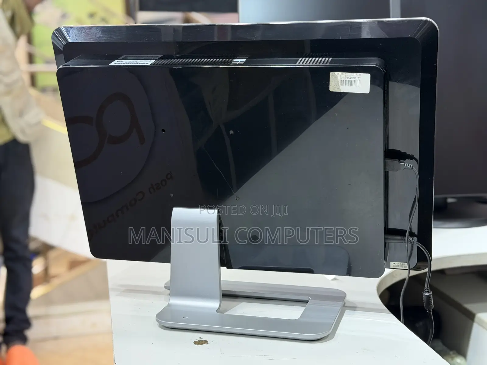 Desktop Computer Dell Optiplex 7070 8GB Intel Core i5 SSD 128GB