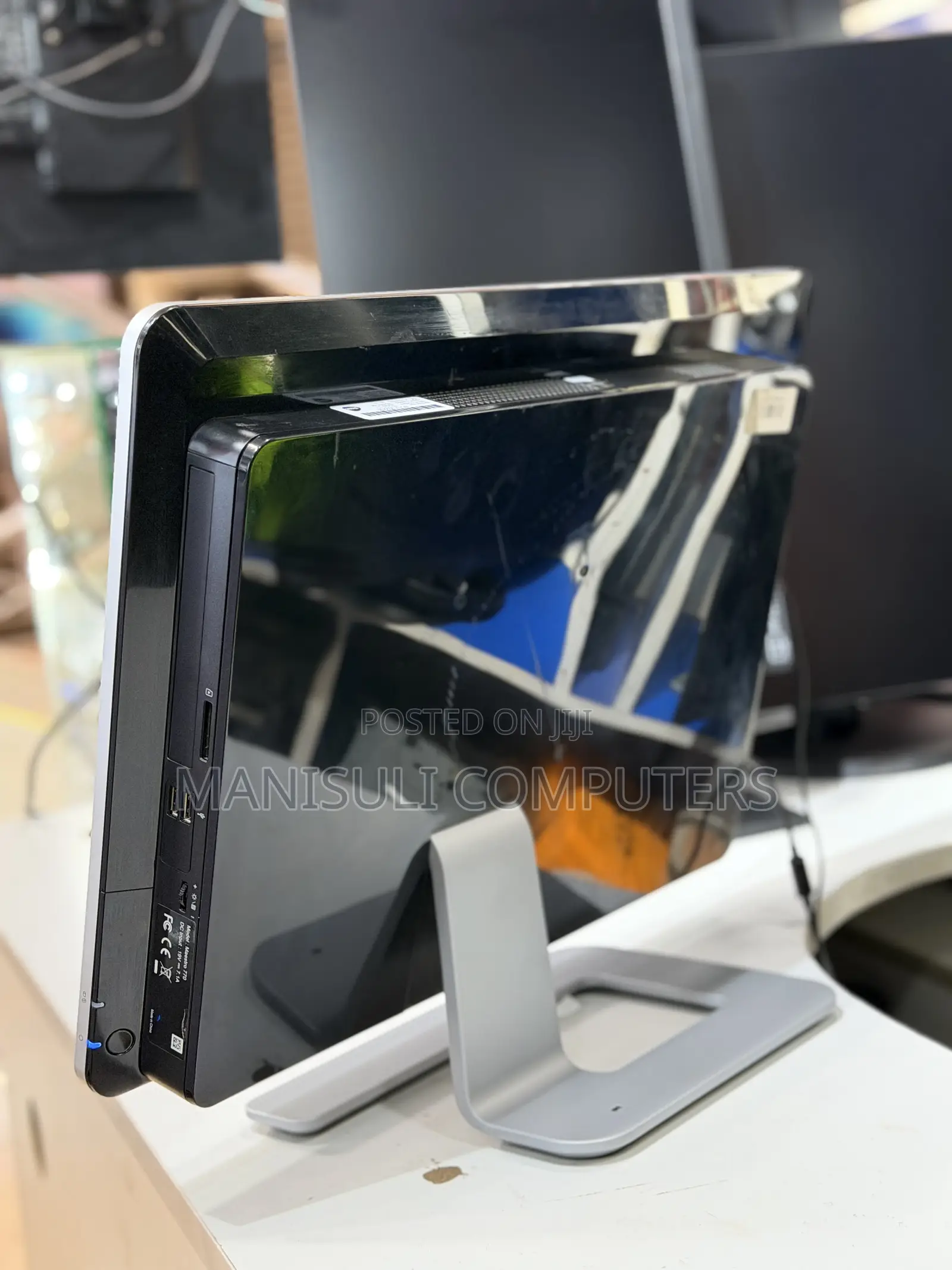Desktop Computer Dell 8GB Intel Core i5 SSD 128GB