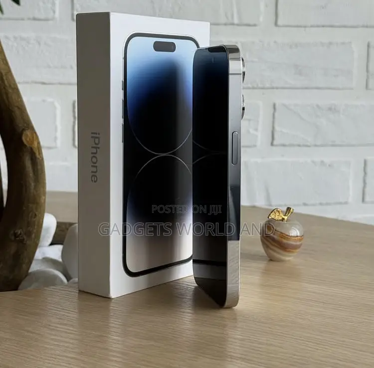 New Apple iPhone 14 Pro 128 GB Silver
