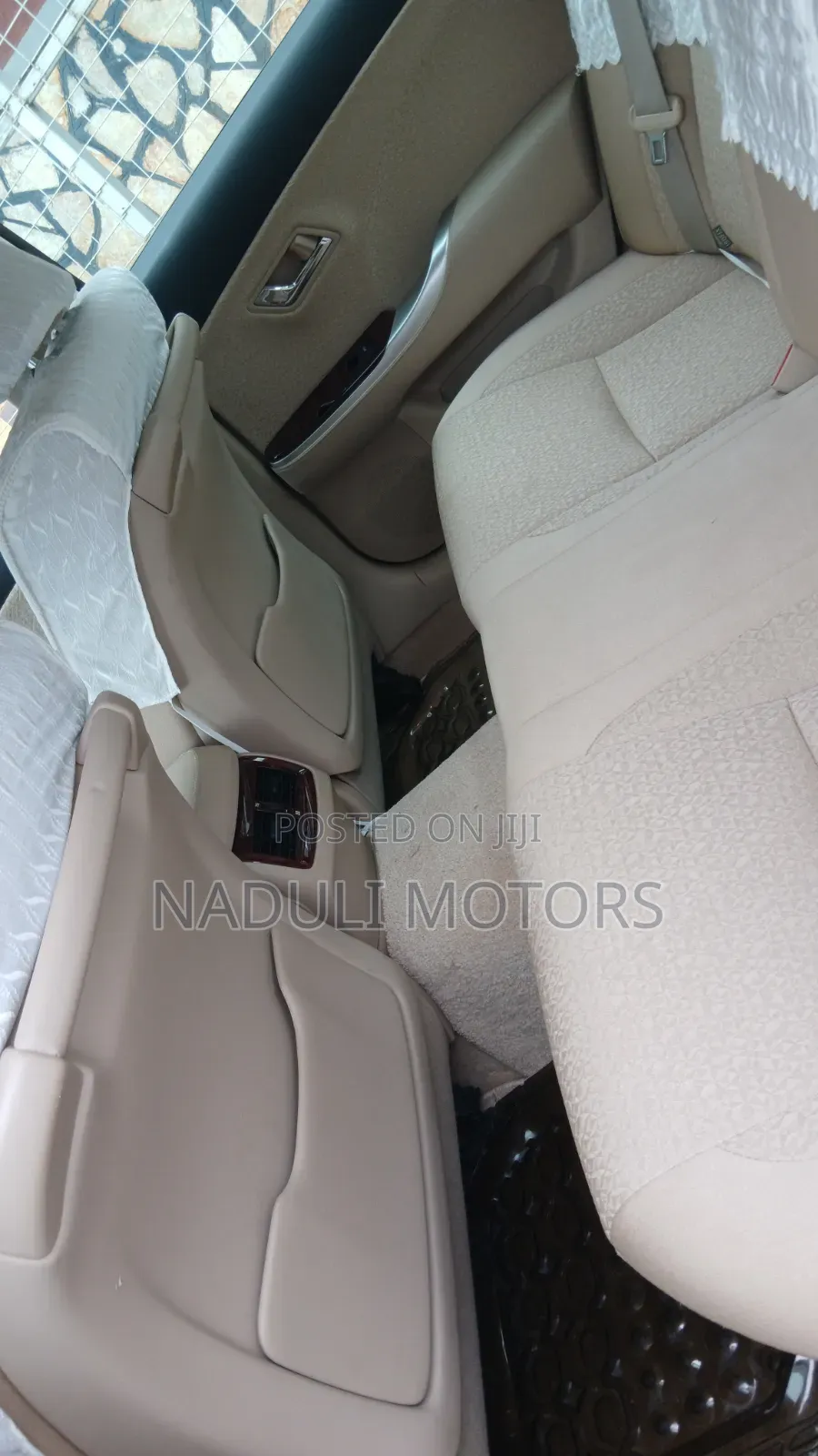 Toyota Crown 2015 White