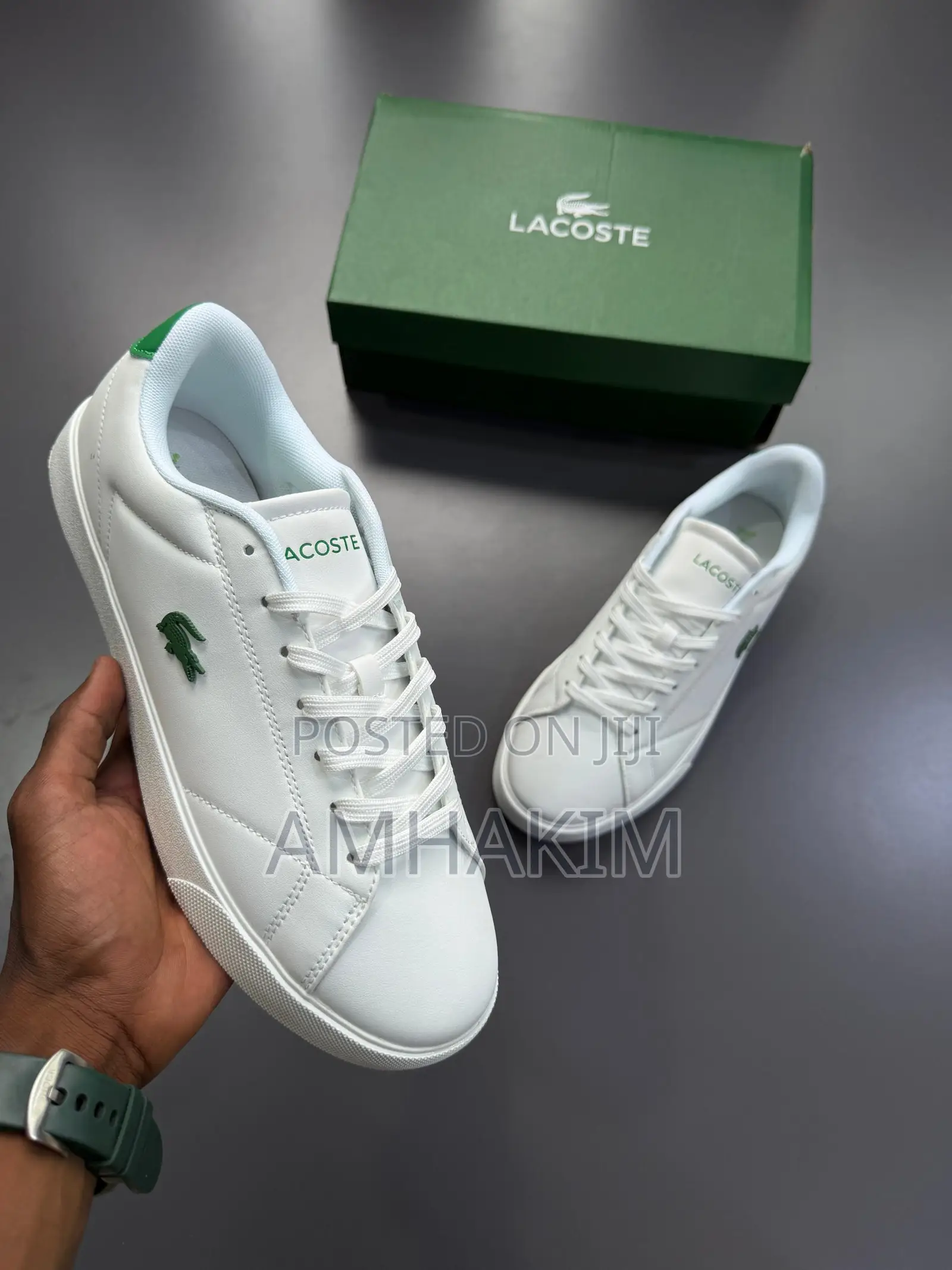 Super Classic Lacoste Leather Low Men's Sneakers in Stock