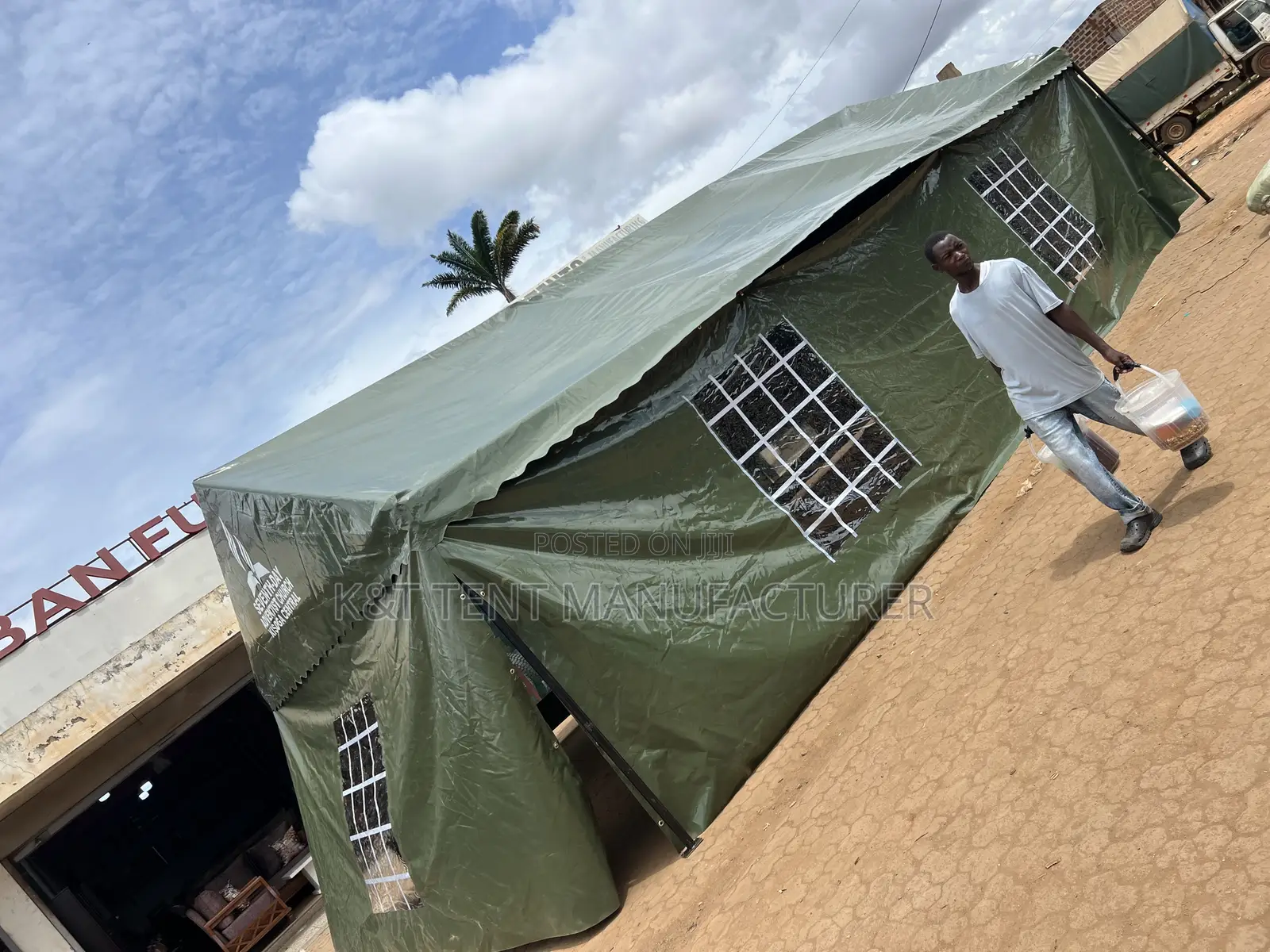 100seater Tent Covered