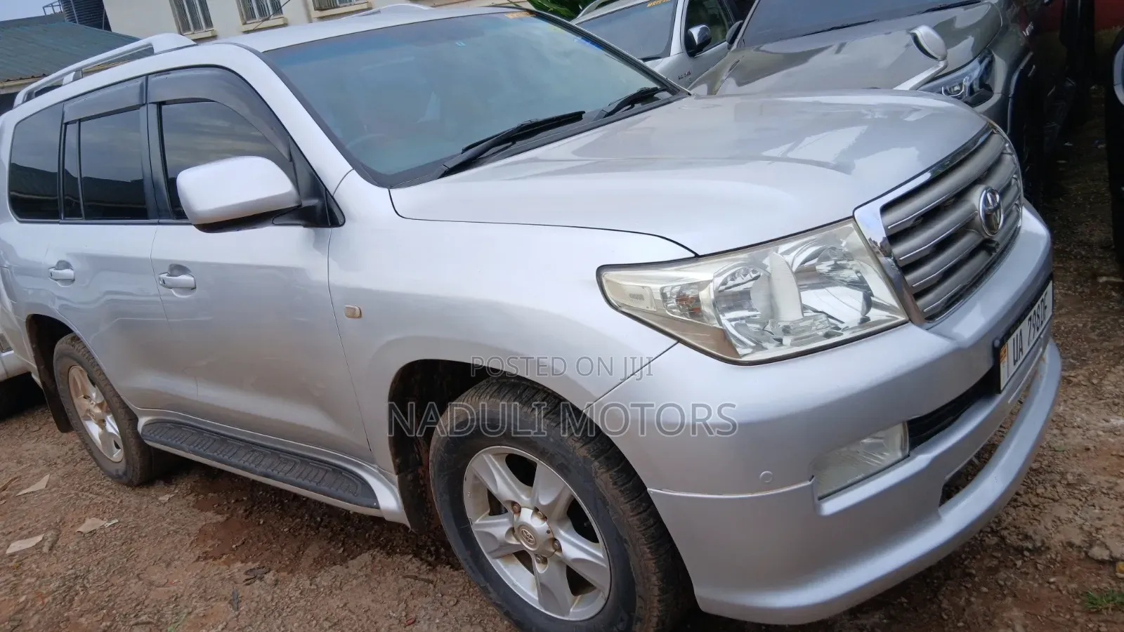 Toyota Land Cruiser 2006 Silver