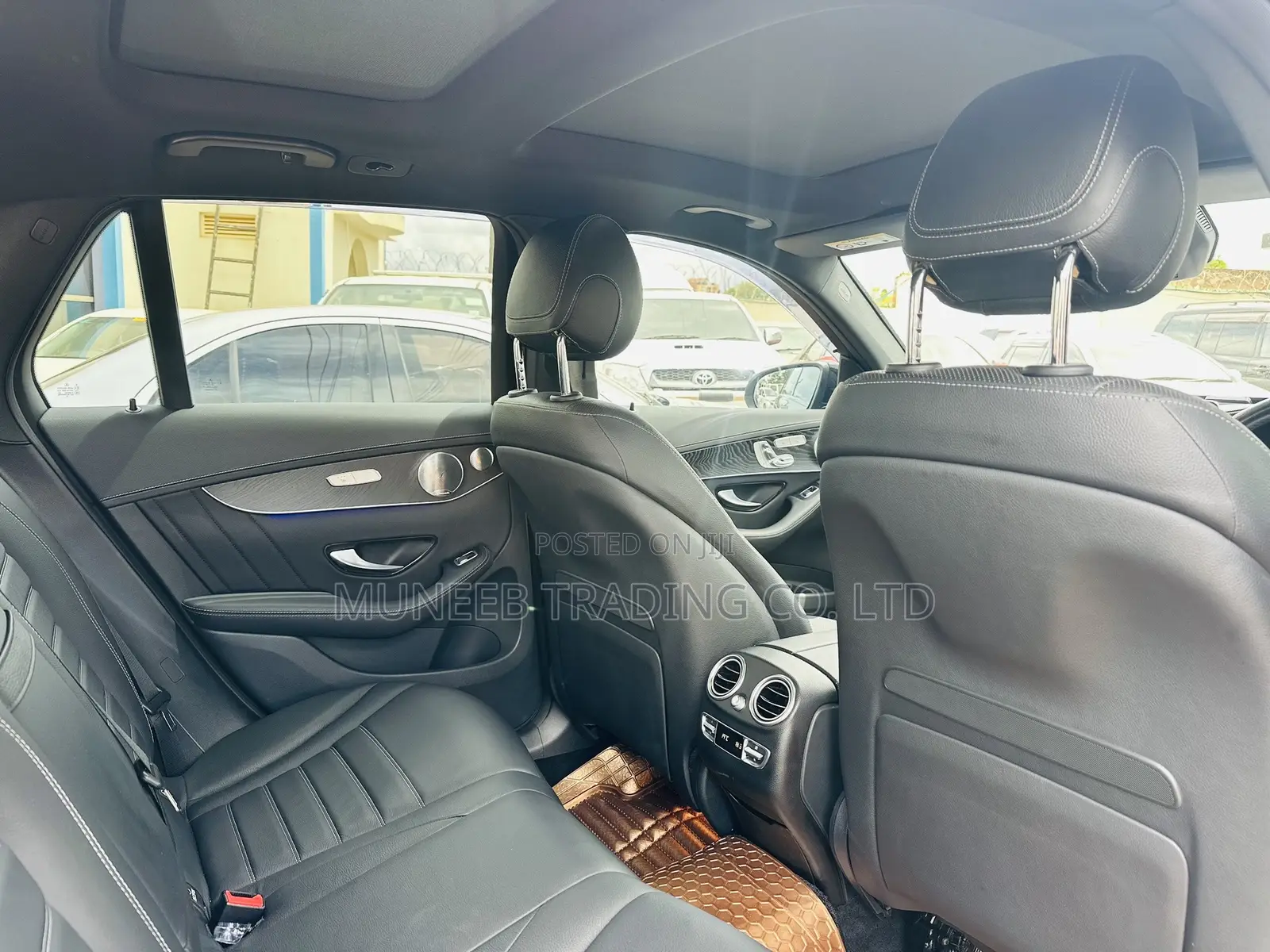 Mercedes-Benz GLC-Class 2021