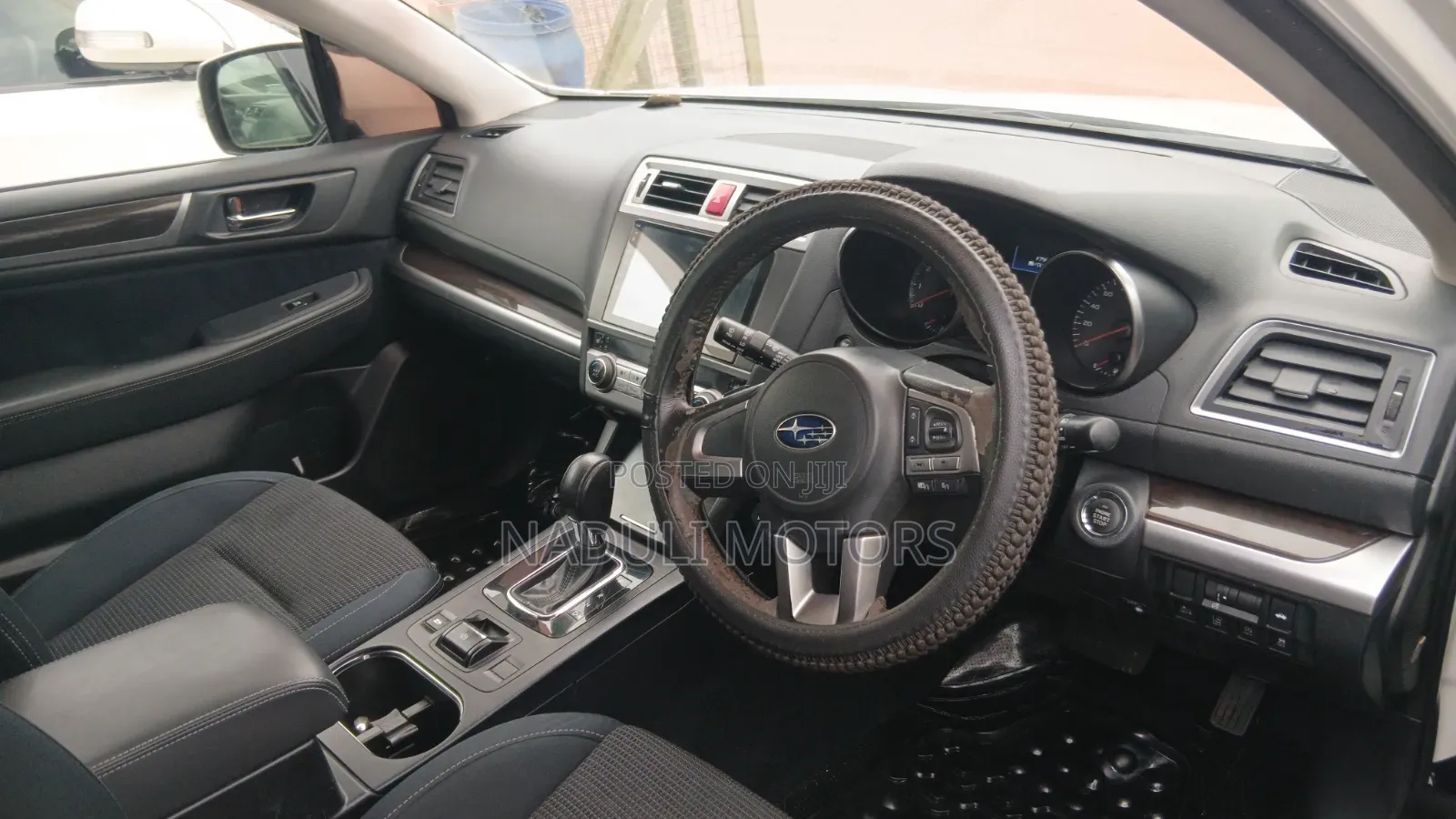Subaru Legacy 2014 White