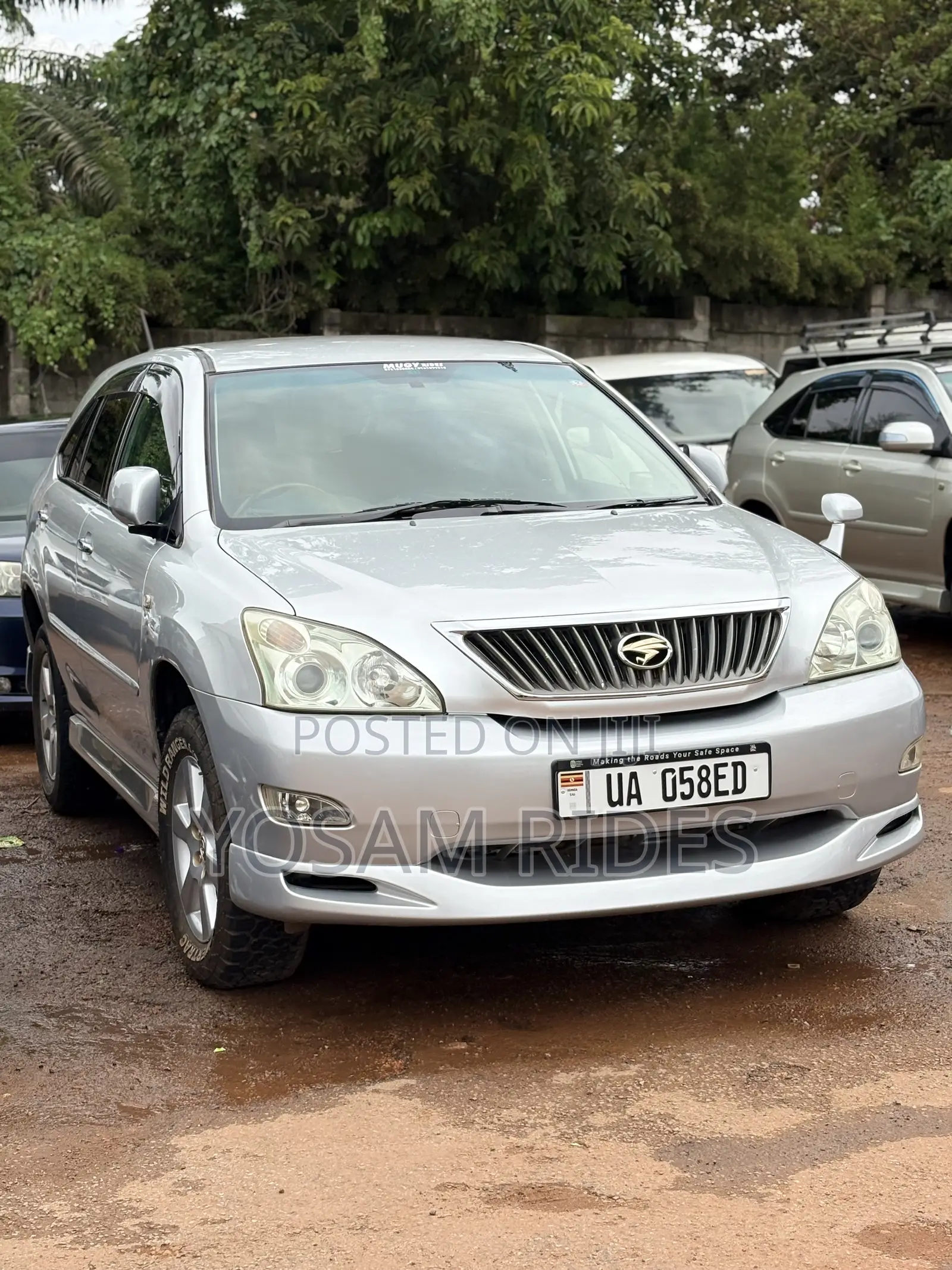 Toyota Harrier 2.4 2010 Silver