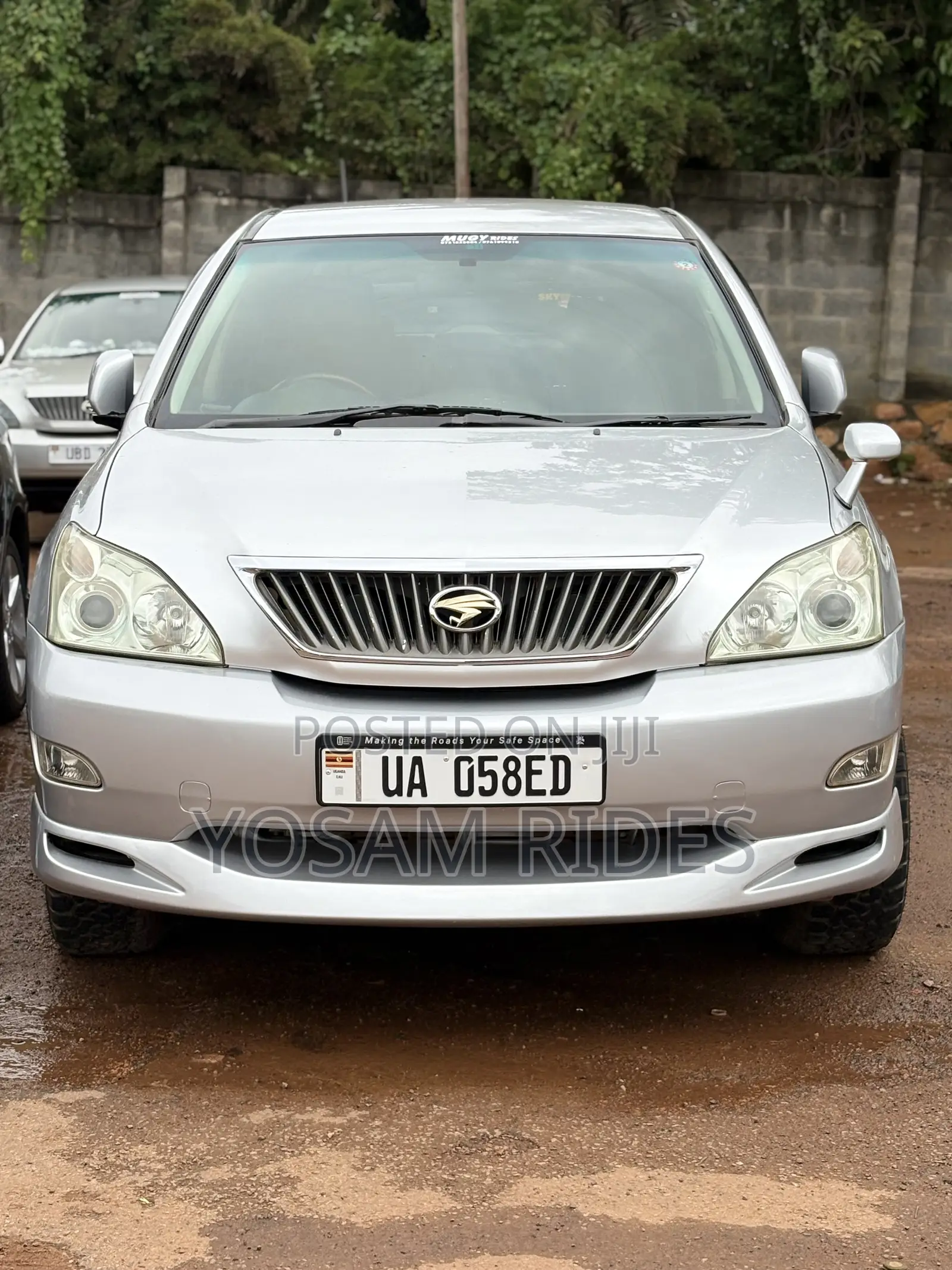 Toyota Harrier 2.4 2010 Silver