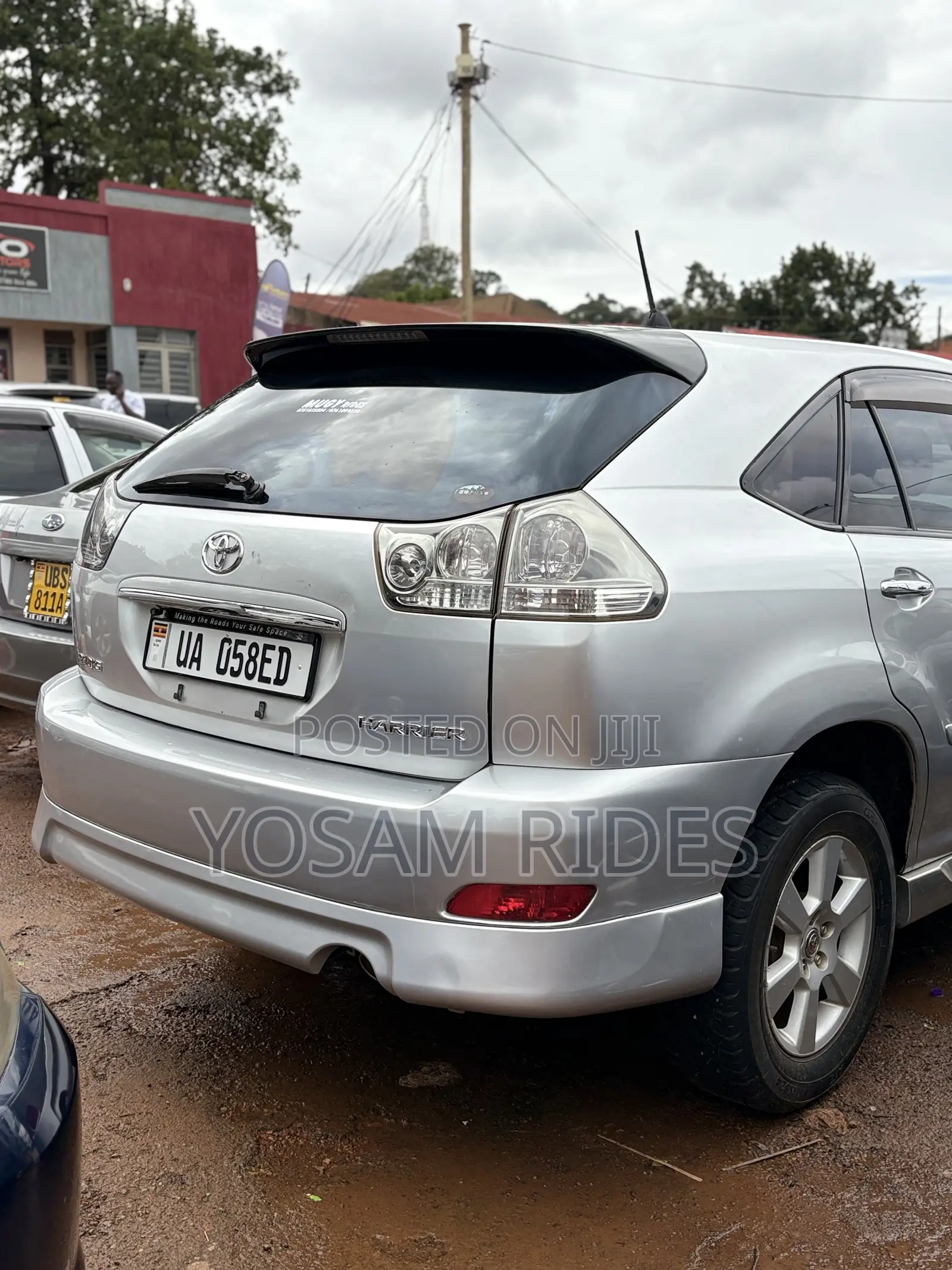 Toyota Harrier 2.4 2010 Silver