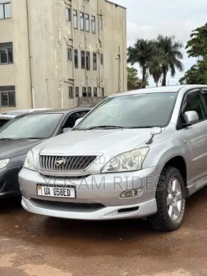 Toyota Harrier 2.4 2010 Silver