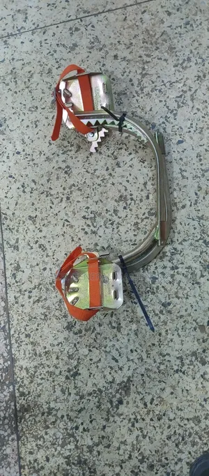 Pole Climbers Metallic/Electric Pole Climbers/Concrete Climbers