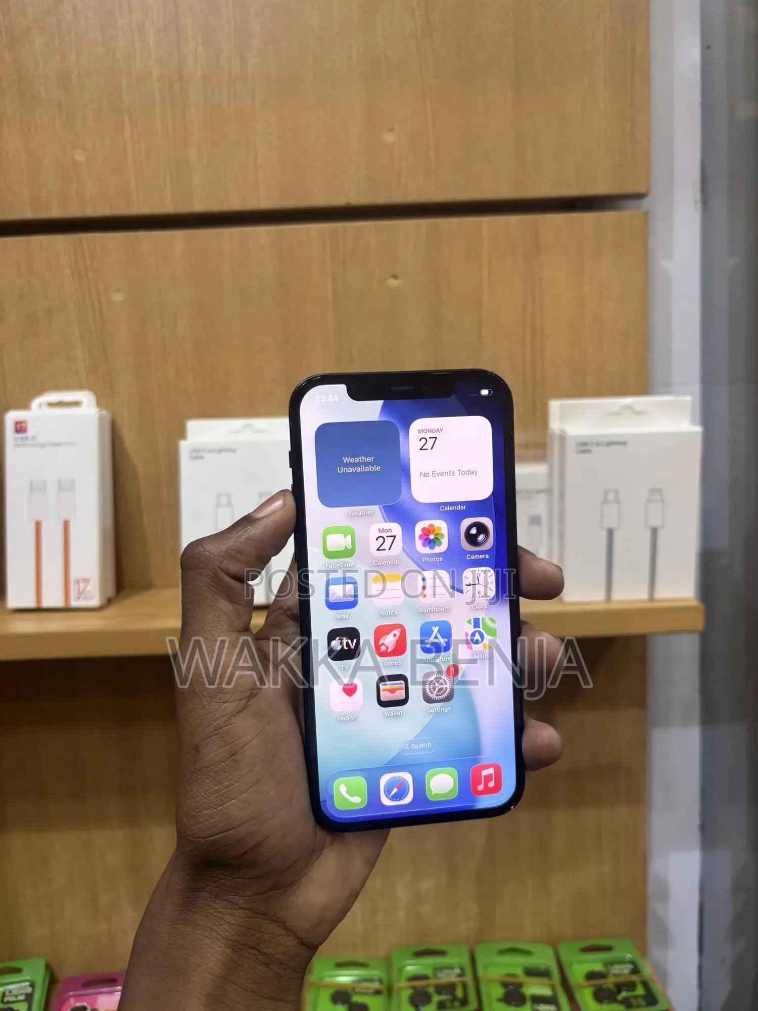 Apple iPhone 12 64 GB Black