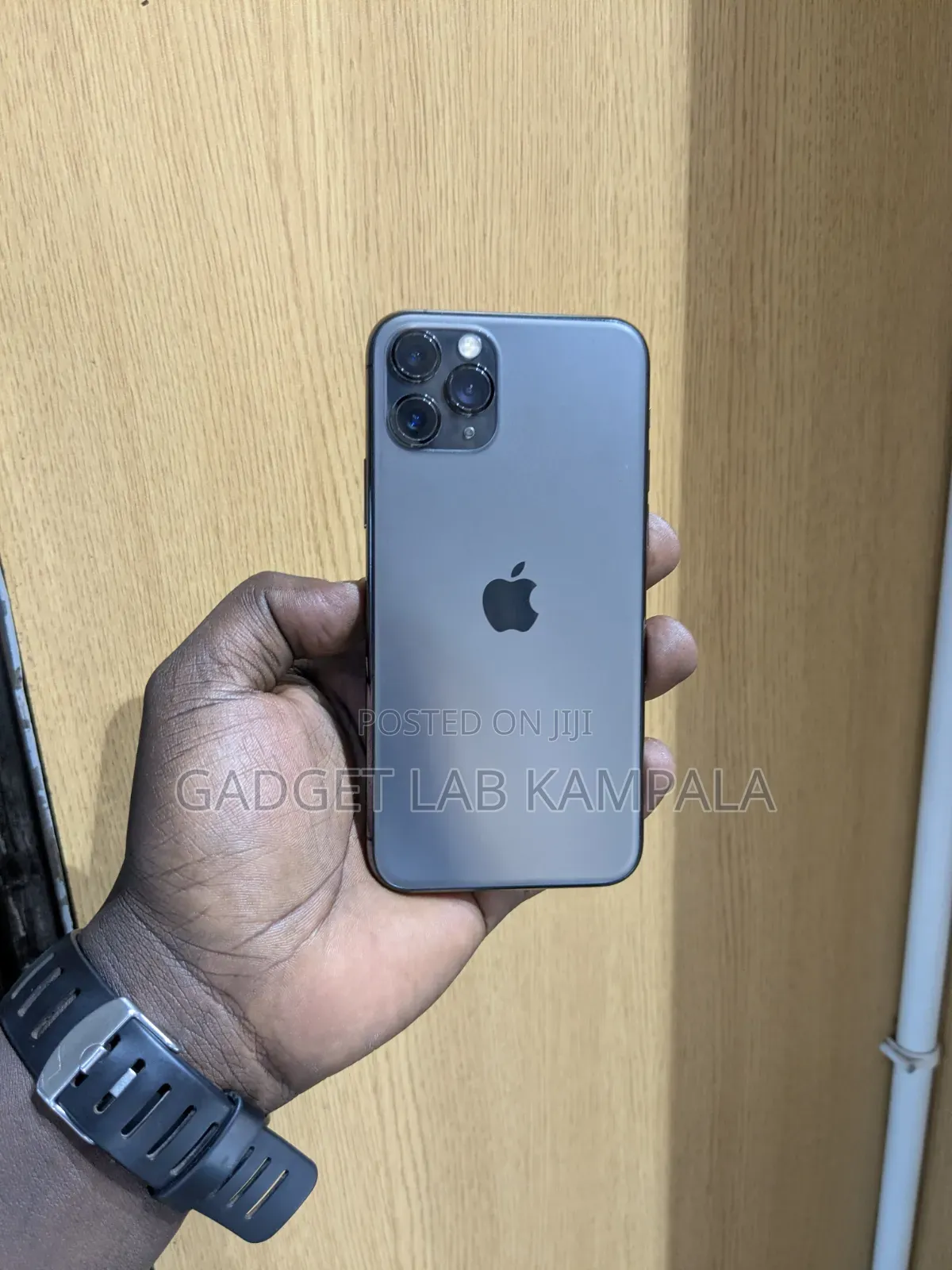 Apple iPhone 11 Pro 64 GB Gray