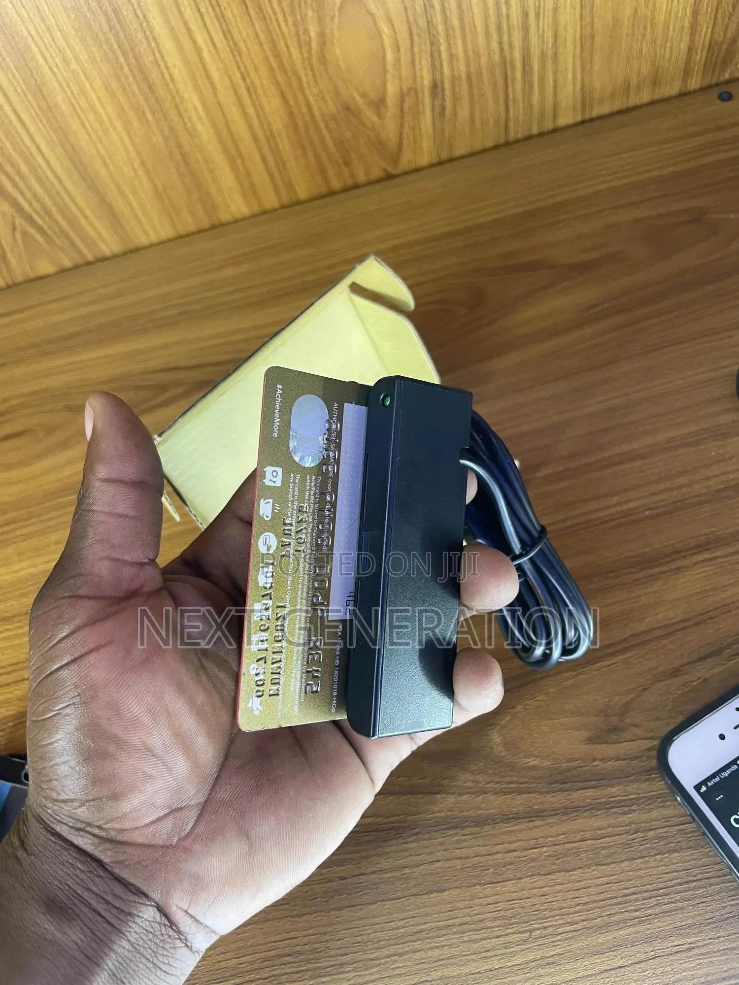 Magnetic Stripe Card Reader