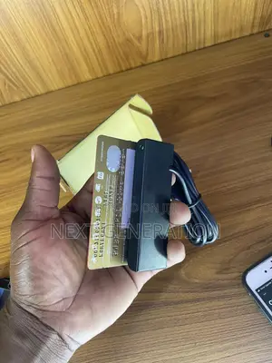 Magnetic Stripe Card Reader