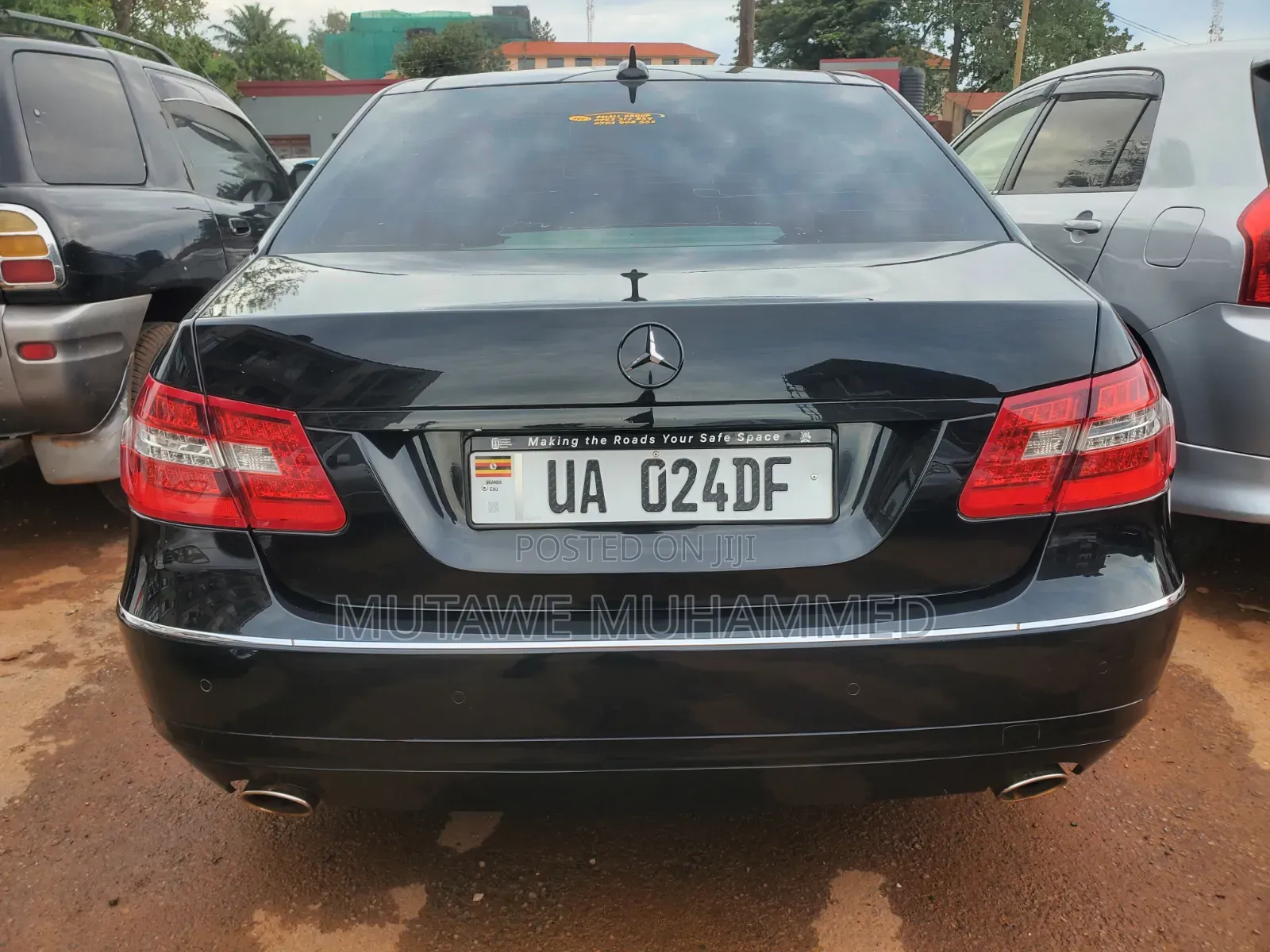 Mercedes-Benz E300 2011 Black