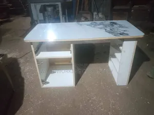 Manicure And Pedicure Table