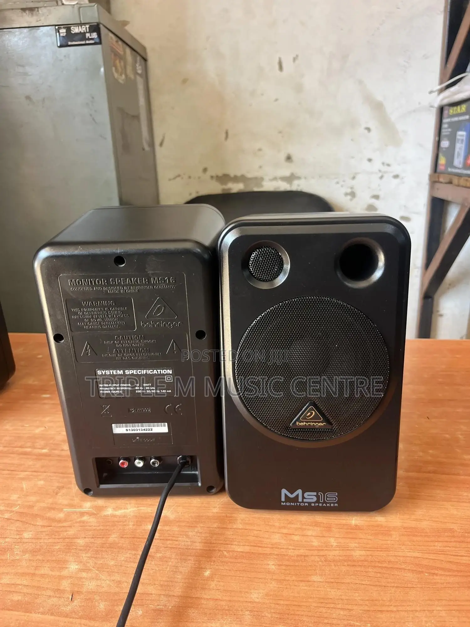 Behringer Ms16 Studio Monitors
