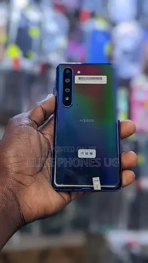 Sharp Aquos R5G 256 GB Blue