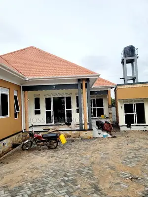 3bdrm House in Bwebajja Entebbe, Central Division for sale