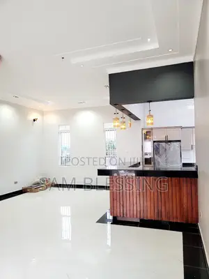 3bdrm House in Bwebajja Entebbe, Central Division for sale
